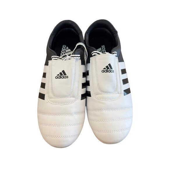 Adidas Indoor Soccer Shoes Mens 8.5 Black & White Lightweight Sports Cleats - Picture 2 of 8